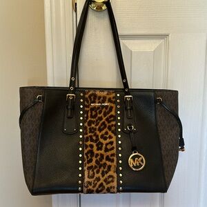 Michael Kors Tote